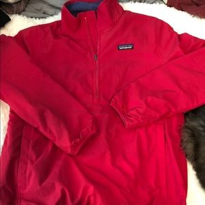 Reversible Patagonia pullover size M